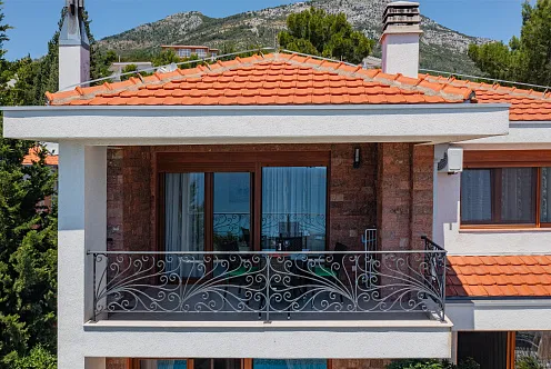 Wunderschönes Haus mit Meerblick und Pool zu verkaufen
